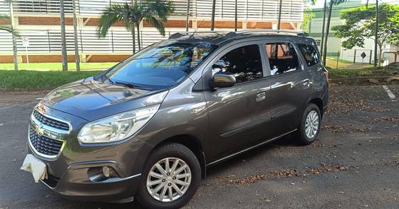 CHEVROLET SPIN 1.8 LT 8V FLEX 4P AUTOMÁTICO